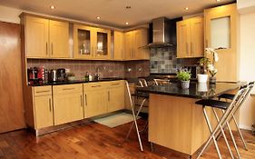 Ravenscourt House